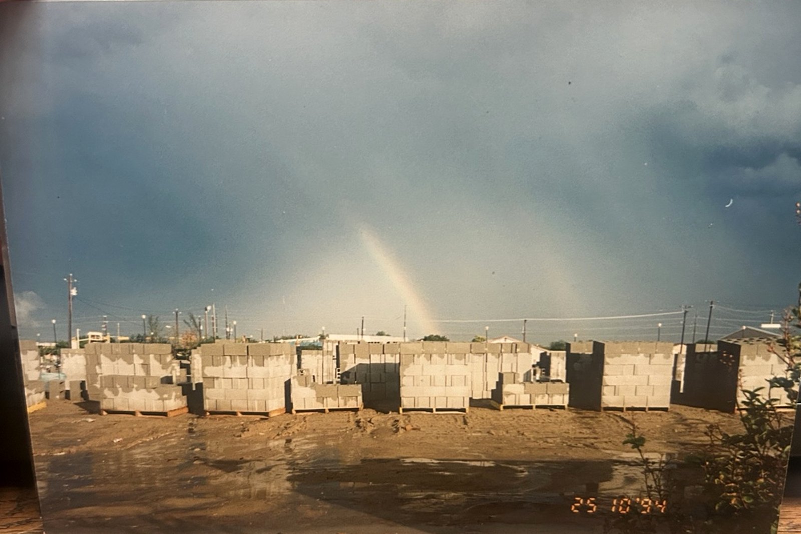 TERRENO ARCOIRIS